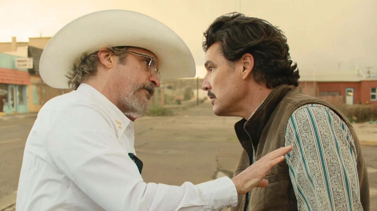 Eddington: Pedro Pascal Neo-Western Trailer wie "Rambo" Horror